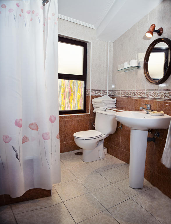 Hostal Guzman El Bueno By Gaiarooms Leon Bilik gambar